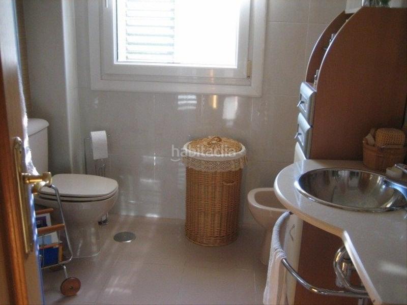 Foto 00072a71-08c5-47e5-bee6-e180da74b552. Casa con riscaldamento parcheggio in Camponaraya