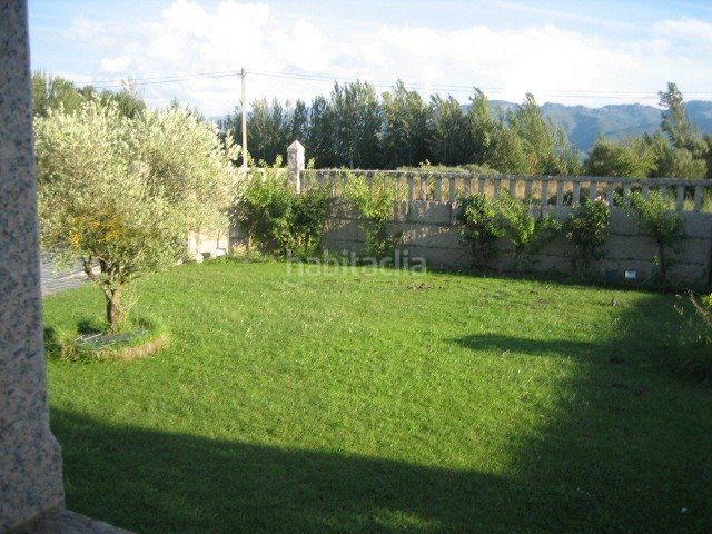 Foto 661aab67-625e-44c4-b075-19613d7d525e. Casa amb aparcament a Camponaraya