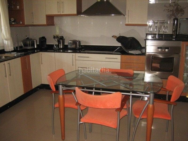 Foto e74fbabf-b77a-4234-be6d-896ddc5a0f15. Casa con riscaldamento parcheggio in Camponaraya