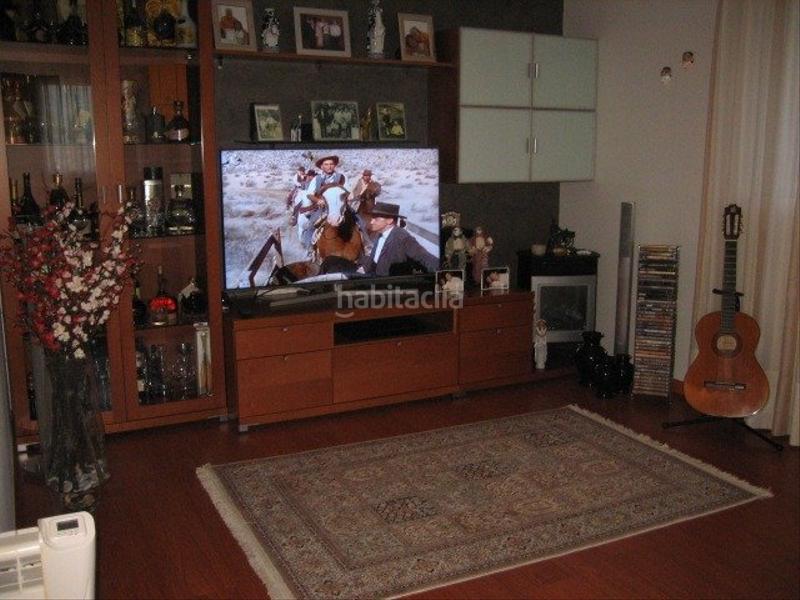 Foto eca1bd46-5445-4000-b91b-ddcfc0a8282d. Casa con riscaldamento parcheggio in Camponaraya