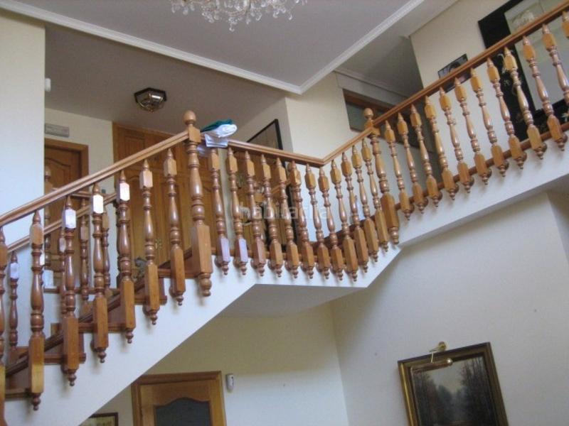 Foto 0886c407-73eb-4368-9565-e6f88784748c. Haus mit parking in Cacabelos