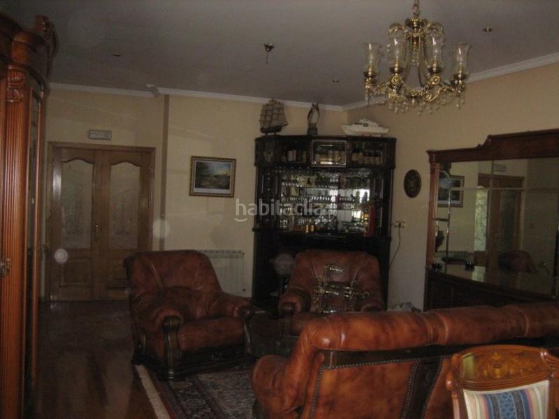 Foto 4aa68cac-c9e0-48a6-ab44-b025222da783. Haus mit parking in Cacabelos