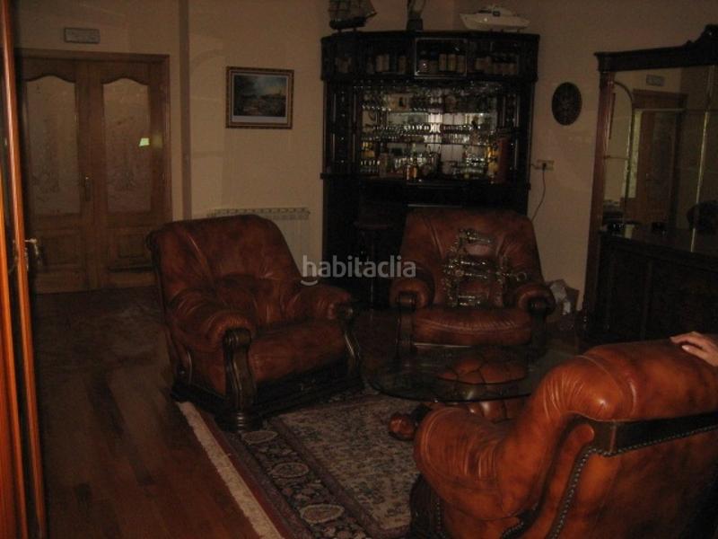 Foto ee9afe6d-72a5-47ba-afbd-41a4520ce8b0. Haus mit parking in Cacabelos