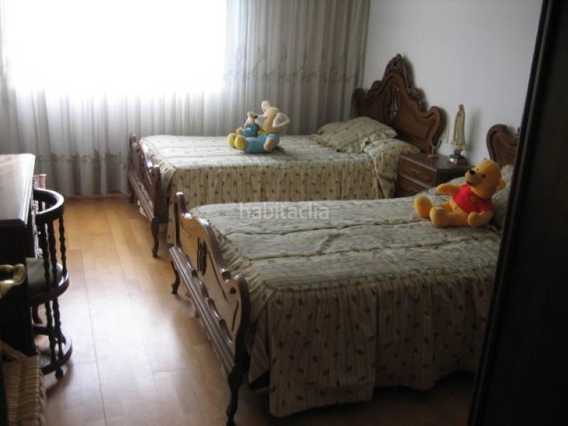 Foto daea0ff4-0d80-4952-bf4b-fc63807be1f7. Appartamento con parcheggio in Zona Alta Ponferrada