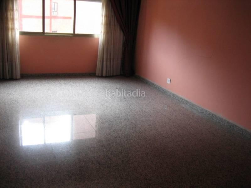 Foto c07f5a57-527f-4f1d-a5d8-e01b5ad181be. Piso en Zona Alta Ponferrada