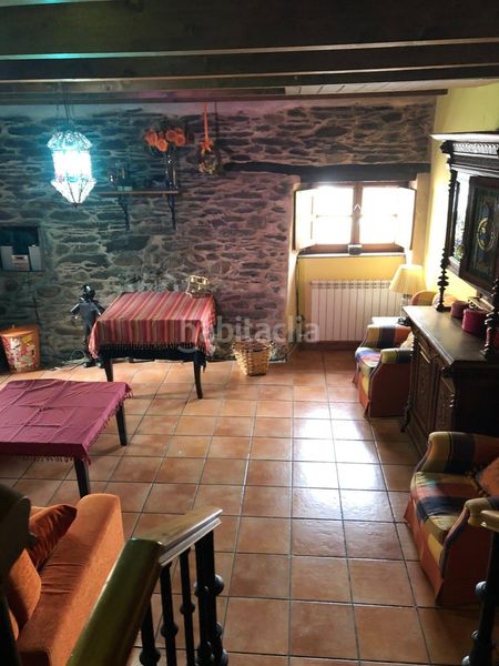 Foto 12e101db-49d7-4f4b-a5cf-452826fa8fc3. Casa a Cubillos del Sil