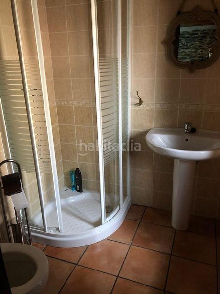 Foto 2317369c-20af-4d70-bf38-d90a3e29be8a. Casa a Cubillos del Sil