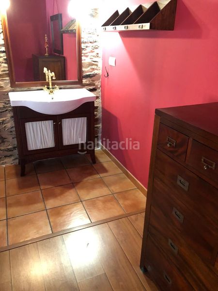 Foto 83364baa-14c6-4344-af7f-c10140e5d986. Casa a Cubillos del Sil