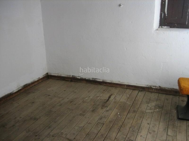 Foto 2f018f6c-257a-48b4-8bbd-168e22289c47. Casa con riscaldamento in Cacabelos