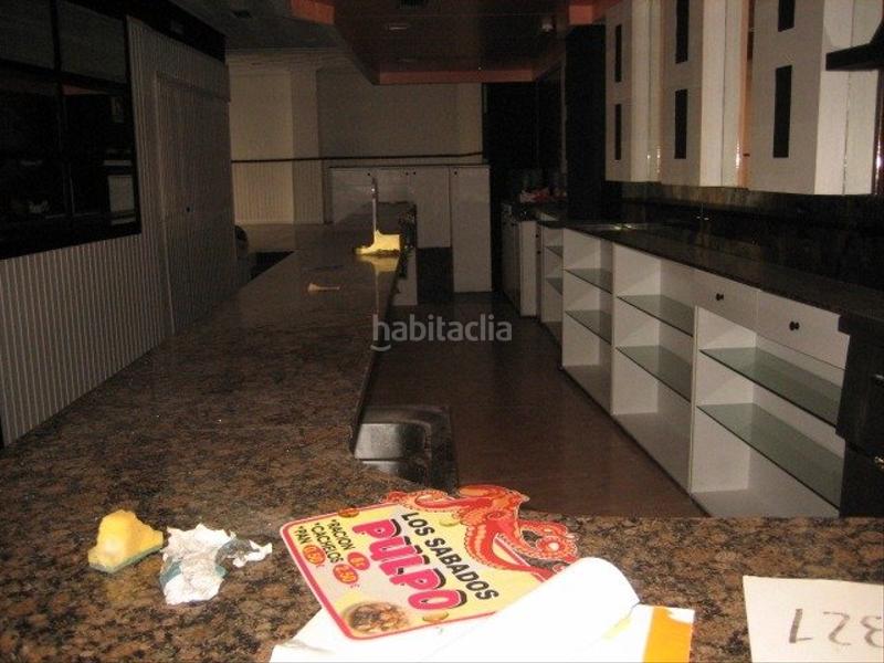 Foto 8f536661-5d05-48e8-8c97-178a9ac68e2f. Location local commercial dans Centro Ponferrada