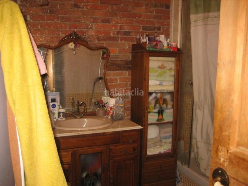 Foto d2c4a525-c852-42a2-b2e0-7ee0c17f770f. Casa in Cacabelos