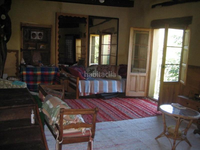 Foto ae6197b2-37f0-49bb-abdd-47f8f90b7dfd. House in Cacabelos