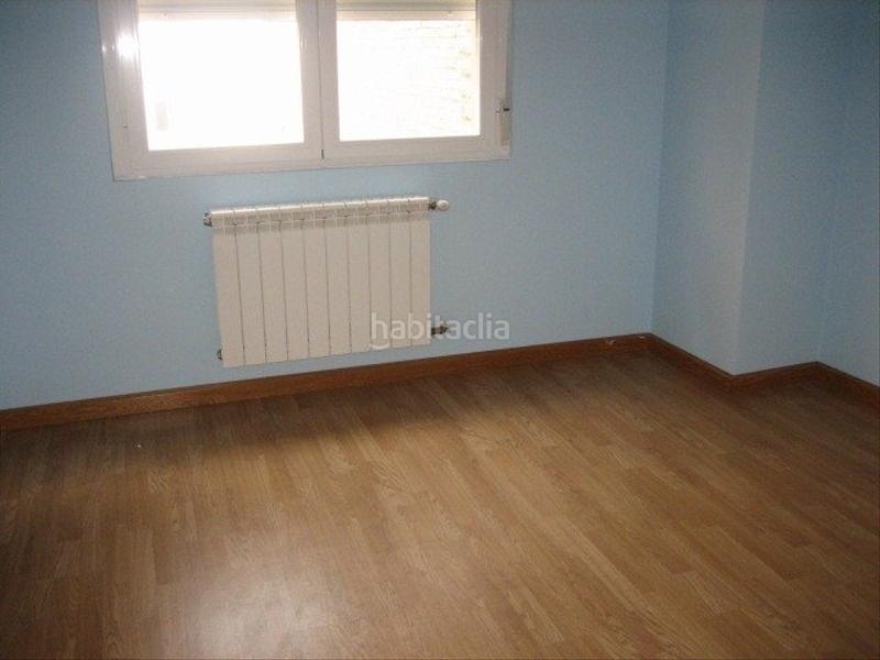 Foto 6f927f1e-086d-47f7-83fc-b36000a48330. Appartement avec chauffage dans Centro Ponferrada