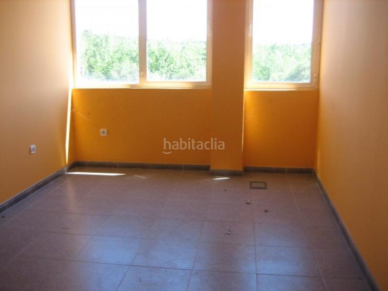 Foto a6a536a0-0bc1-43ad-8c93-0c8e28b3843d. Alquiler nave industrial en Cabañas Raras