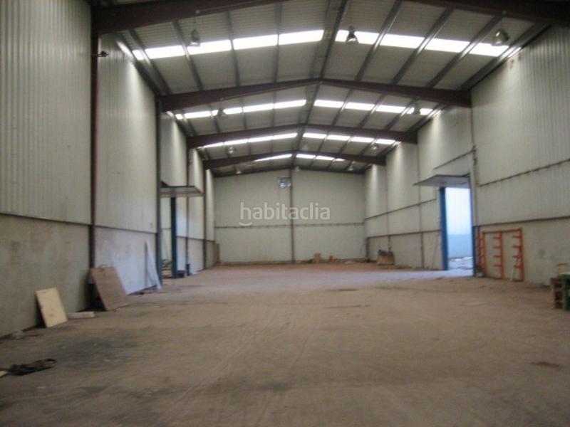 Foto c72542bc-12fb-47ca-9c8e-39908688fa18. Alquiler nave industrial en Cabañas Raras