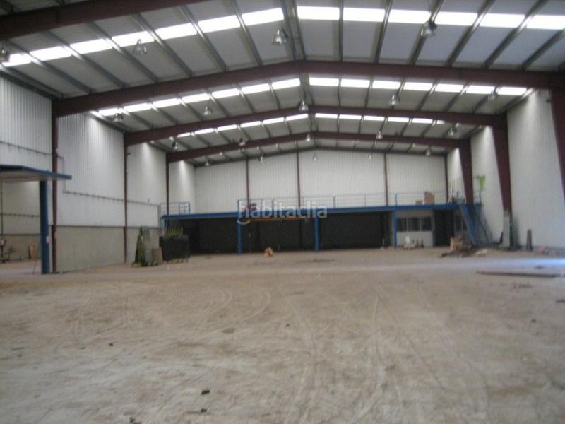 Foto e8e89e3d-df8d-4f93-98d5-8a3984163d9a. Alquiler nave industrial en Cabañas Raras