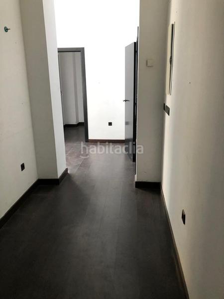 Foto 6f6d57f3-c3c7-40ba-8254-1c9de1a21d02. Local comercial a Flores de Sil - La Placa Ponferrada