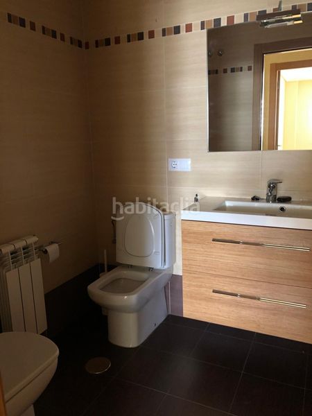Foto 0967fd9f-9b53-4078-9363-079cb33923a8. Flat with heating parking in Centro Ponferrada