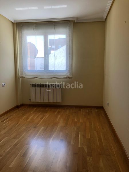 Foto 28e325b9-b17b-489b-9fbf-237df88f92a2. Flat with heating parking in Centro Ponferrada