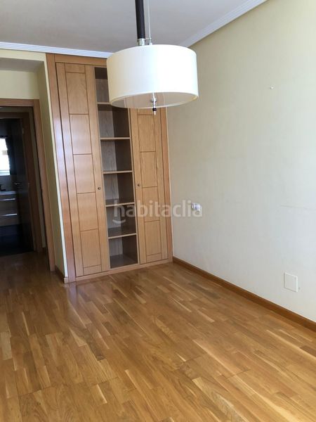 Foto 33ec3010-e30a-43fd-a2d8-84810189ab8f. Flat with heating parking in Centro Ponferrada