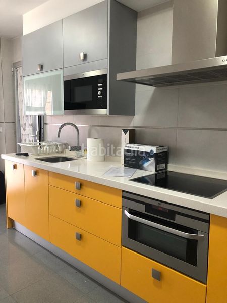 Foto bd18ec5e-c77f-4498-b5b1-7ff716360b34. Flat with heating parking in Centro Ponferrada