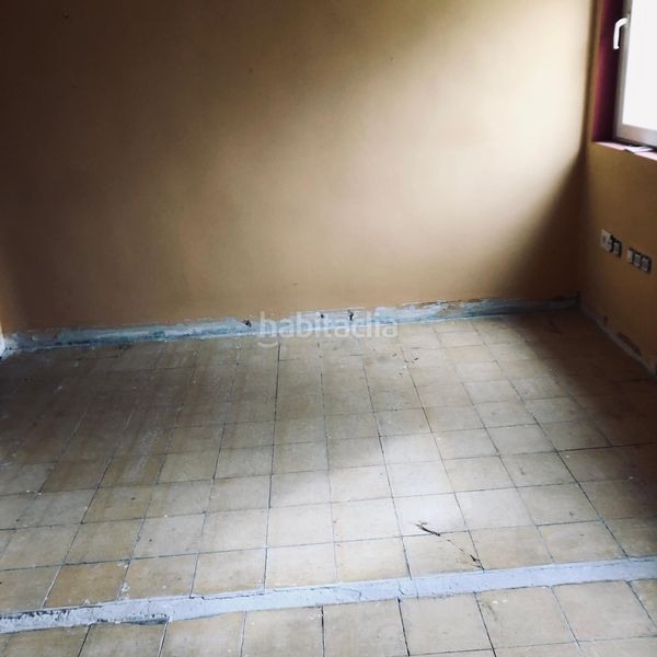 Foto aa9c109e-5b29-47a7-816d-5773f86d90e0. Apartamento en Bembibre