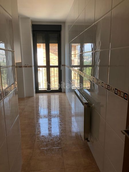 Foto 024b6246-a3d6-4b9b-9448-d0853406e7ad. Duplex avec chauffage parking dans Zona Alta Ponferrada