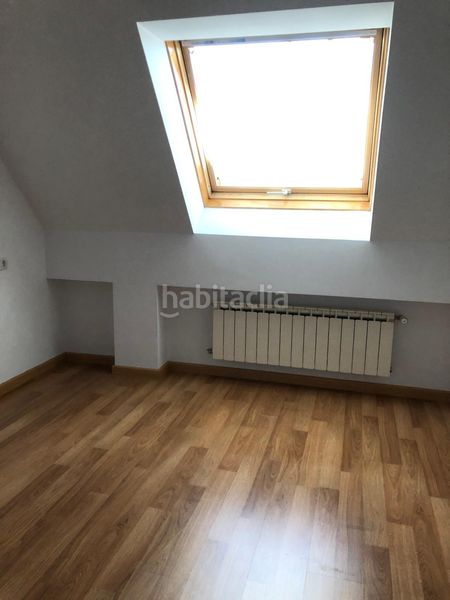 Foto 5d7c9a79-67df-441a-916d-f829edfe8abd. Duplex avec chauffage parking dans Zona Alta Ponferrada