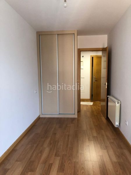 Foto f8b3dfb5-53d0-4d0a-8cea-ef6c2eb876c5. Duplex avec chauffage parking dans Zona Alta Ponferrada