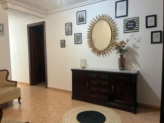 Lloguer Pis a Zona Alta. Amplio piso amueblado ideal para estudiantes cerca de la univers