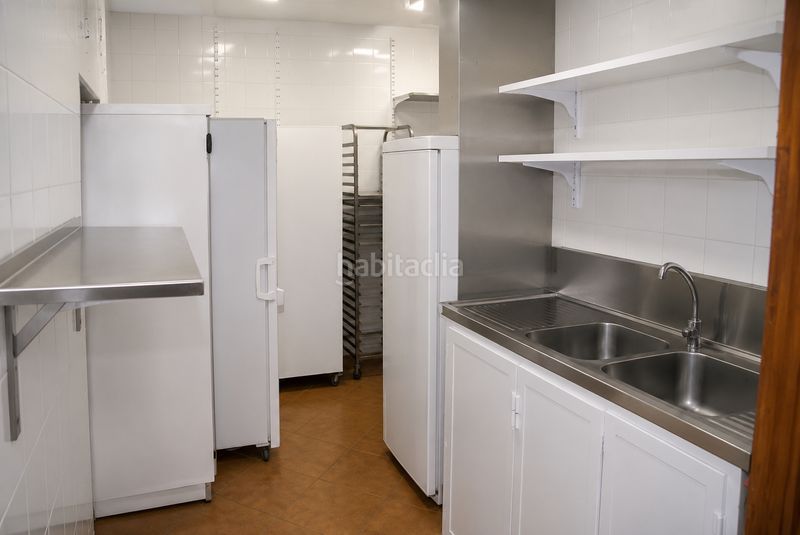 Foto 1a15c939-d1c4-431e-bdfe-18655e39444b. Rent business premise in Ciutadella Ciutadella de Menorca