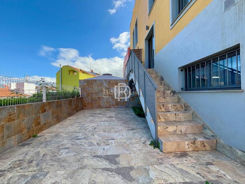 Foto 4eaf237e-faf0-4e0a-8ae2-d1a8b6b2a185. Maison jumelée dans general la luz 1 dans La Perdoma - San Antonio - Benijos Orotava (La)