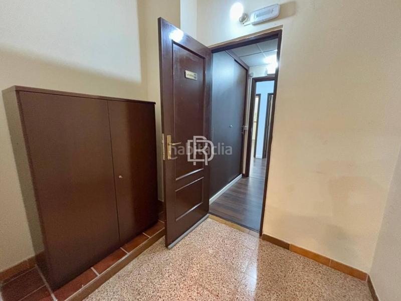 Foto 21cb2097-d840-48be-bd7b-569a01bfb706. Locale commerciale in playeros 8 in Los Cristianos Arona