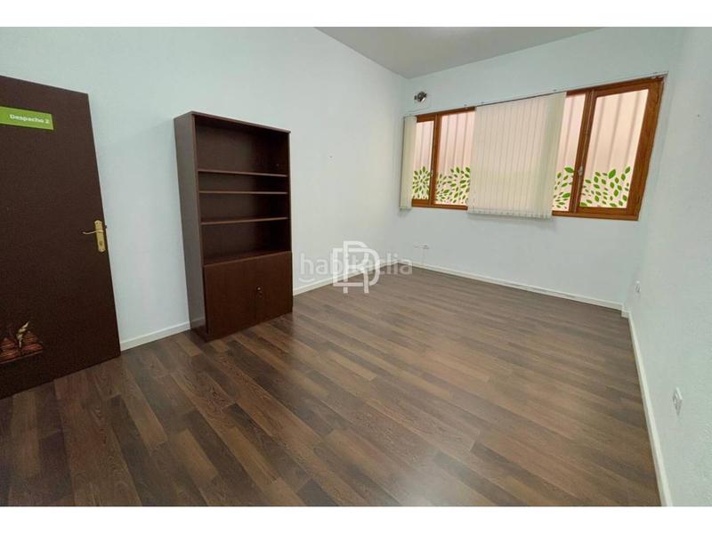 Foto 233840bc-53eb-48f9-9ef0-378dde801943. Locale commerciale in playeros 8 in Los Cristianos Arona