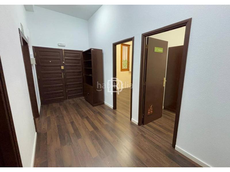 Foto 27cefe24-dd0a-47c2-9083-b7f06176eaaf. Locale commerciale in playeros 8 in Los Cristianos Arona