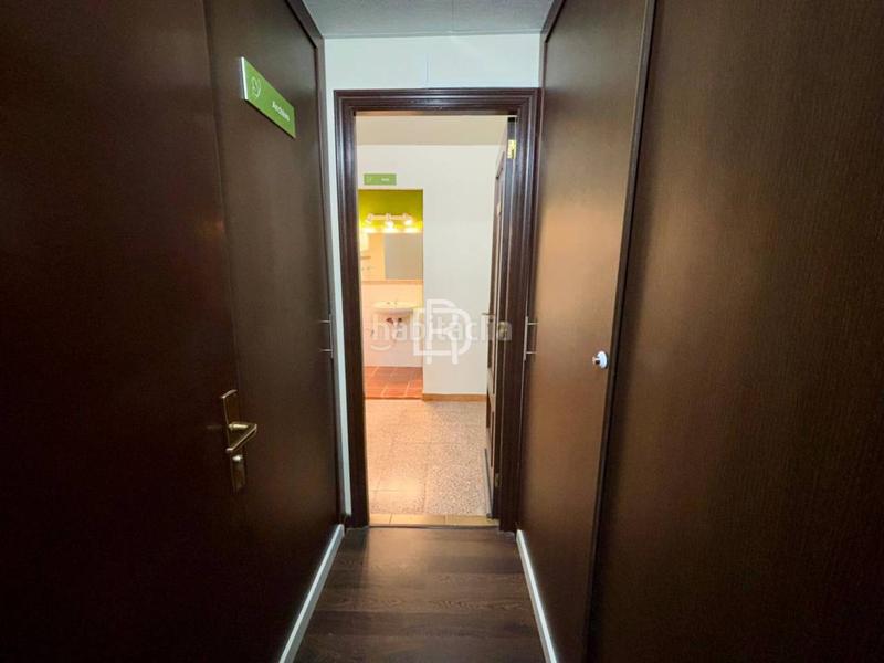 Foto 2d9a45fa-df7b-489f-8979-725afbe21981. Locale commerciale in playeros 8 in Los Cristianos Arona