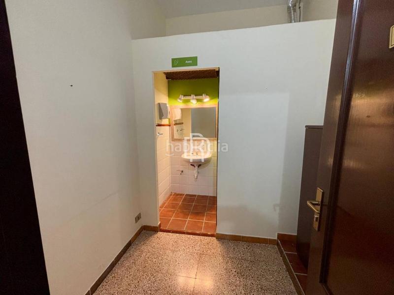 Foto ff9a72d0-27d6-4dca-839e-936b790564c3. Locale commerciale in playeros 8 in Los Cristianos Arona