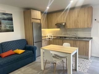 Lloguer Pis  Calle envolvente. Maravilloso piso reformado en parque de la reina