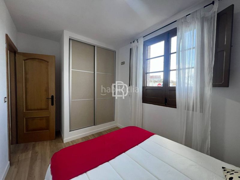 Foto 2bf6e438-5bbe-425b-999c-22d416f17d8f. Rent flat in Tanque (El)