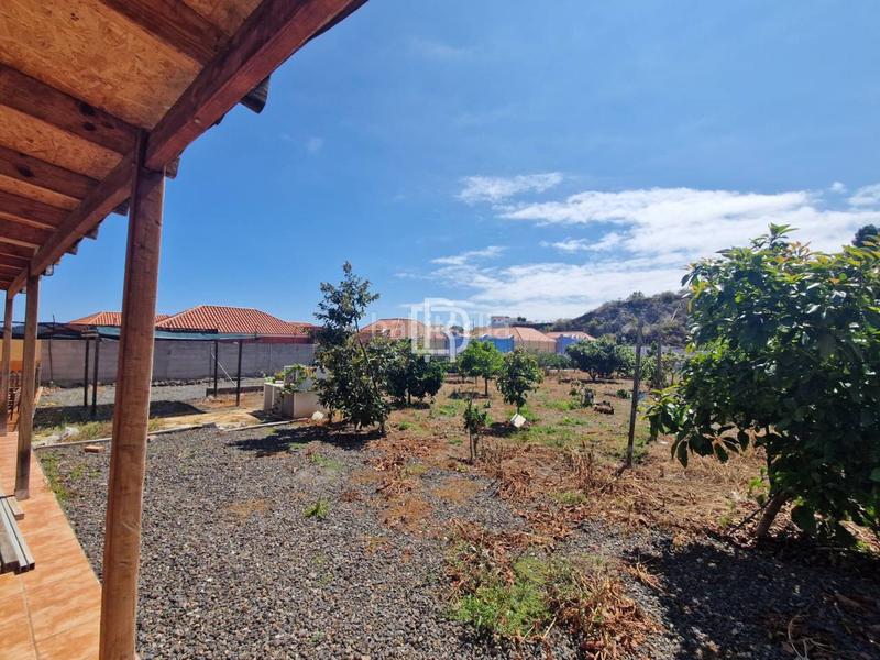 Foto 1499570d-86c5-4f7a-87dc-8a28d0172830. Wohngrundstück in menceyes 1 in Buen Paso - La Mancha Icod de los Vinos