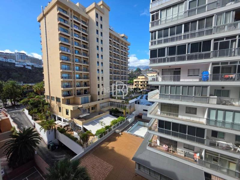 Foto f34d1136-576f-484d-90aa-84725cde50de. Alquiler estudio céntrico y modernos estudio en Zona Martiánez Puerto de la Cruz