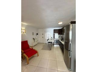 Miete Etagenwohnung in Príncipes de españa 3. Encantador apartamento reformado en el medano