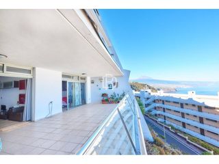 Rent Flat  Avenida berlin. Se alquila piso de 2 habitaciones en puntillo del sol, la matanz