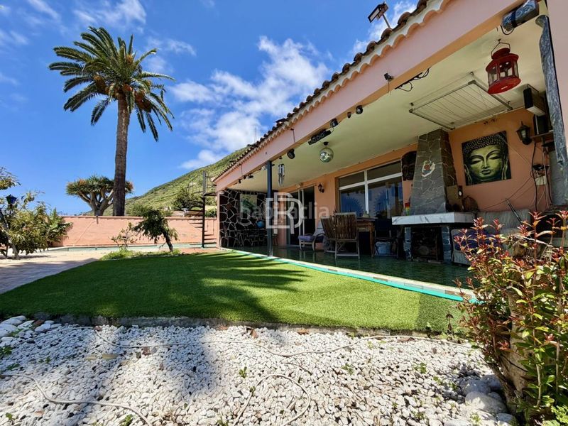 Foto a6f052cd-98d4-4cdd-825d-9c929bbb178b. Xalet amb aparcament piscina a Las Cuevas - Los Gómez Orotava (La)