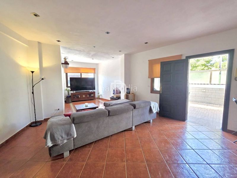 Foto a4309bb3-7382-45cb-9537-7025d61f07f9. Casa adossada a La Perdoma - San Antonio - Benijos Orotava (La)