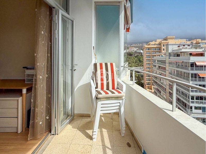 Foto d850c79e-617a-41ef-8407-9723d3a9785f. Àtic a Zona Martiánez Puerto de la Cruz