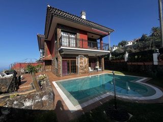 Location Maison jumelée  Carretera nueva corujera. Chalet con piscina en tamaide, santa ursula