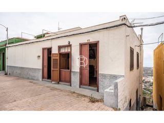 Casa  Camino lavaderos. Casa para reformar con vistas al teide en icod de los vinos