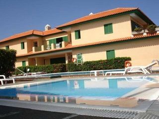 Lloguer Pis a Calle robles 1. Piso de 1 habitación con terraza, piscina y jardín en el botánic