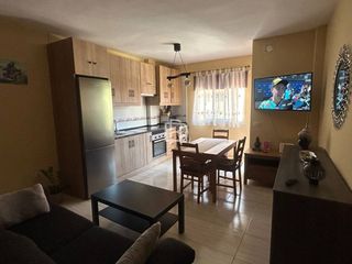 Affitto Appartamento  Calle laurisilva. Magnifico piso en guargacho de 2 habitaciones, balcón y gastos i